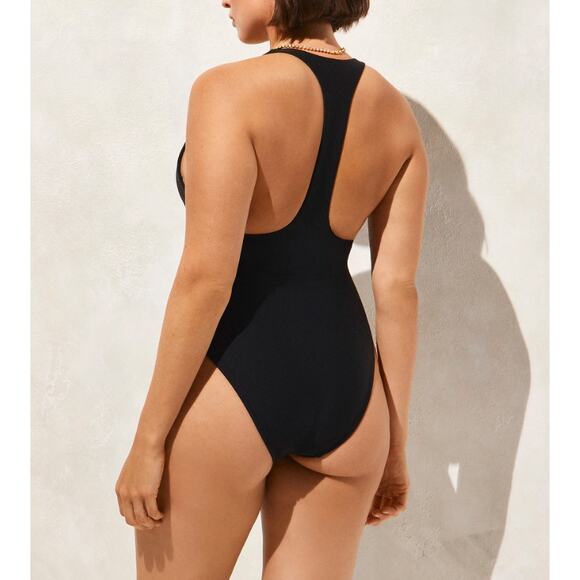 J.Crew Gail Classic Sculpt Swimsuit SZ 4 Black One-Piece Racerback Removable Pad - Picture 2 of 9